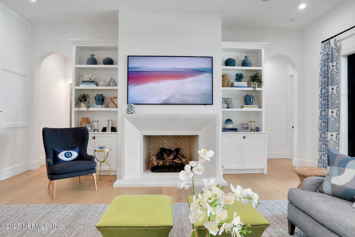 Fireplace, Interior, Recessed Lighting, Wood Texture Flooring