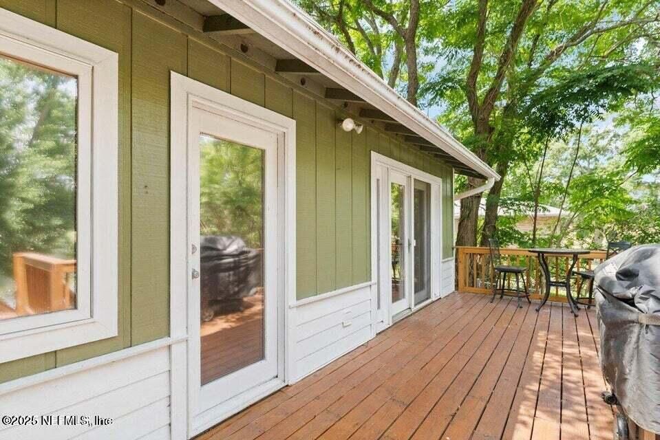 Exterior, Wood Texture Flooring