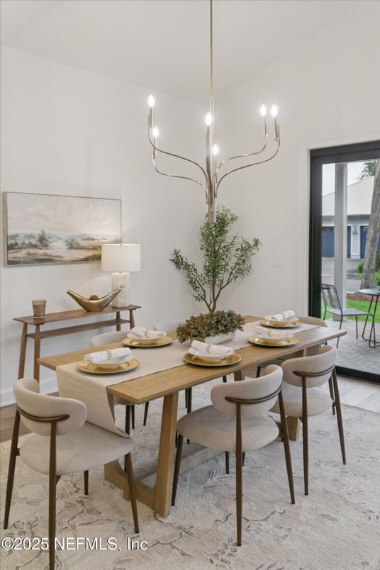 Chandelier, Dining room, Interior