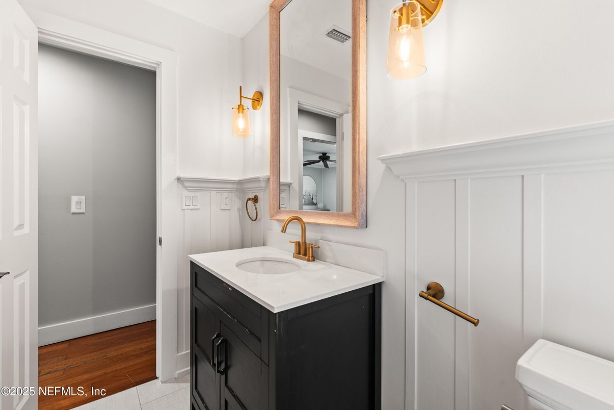 Bathroom, Interior, Wood Texture Flooring