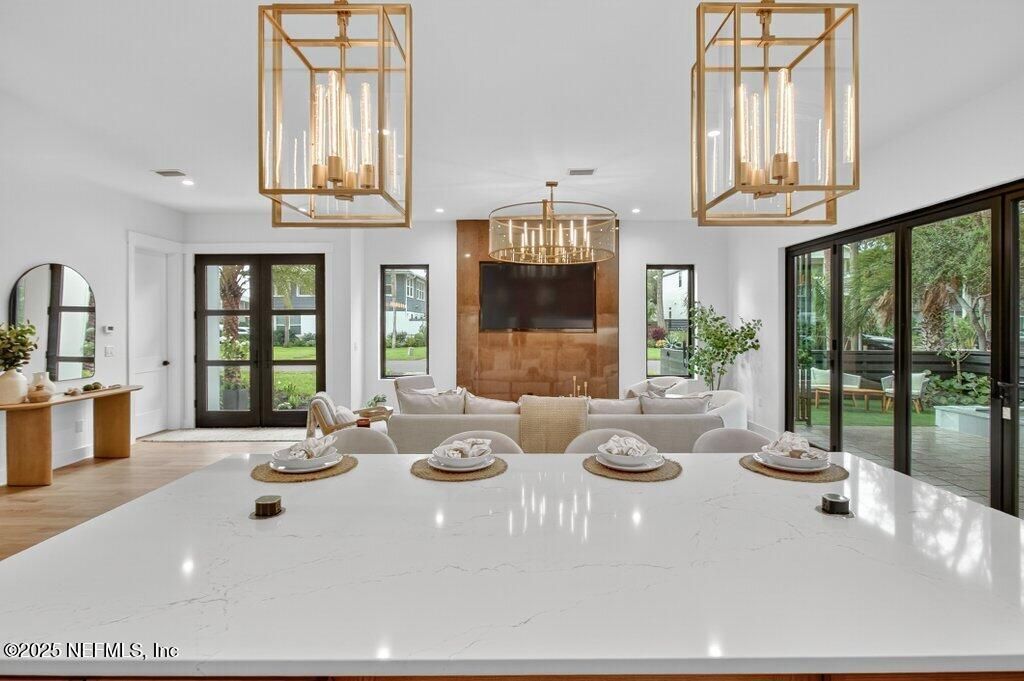 Chandelier, Dining room, Interior, Living room, Recessed Lighting, Wood Texture Flooring