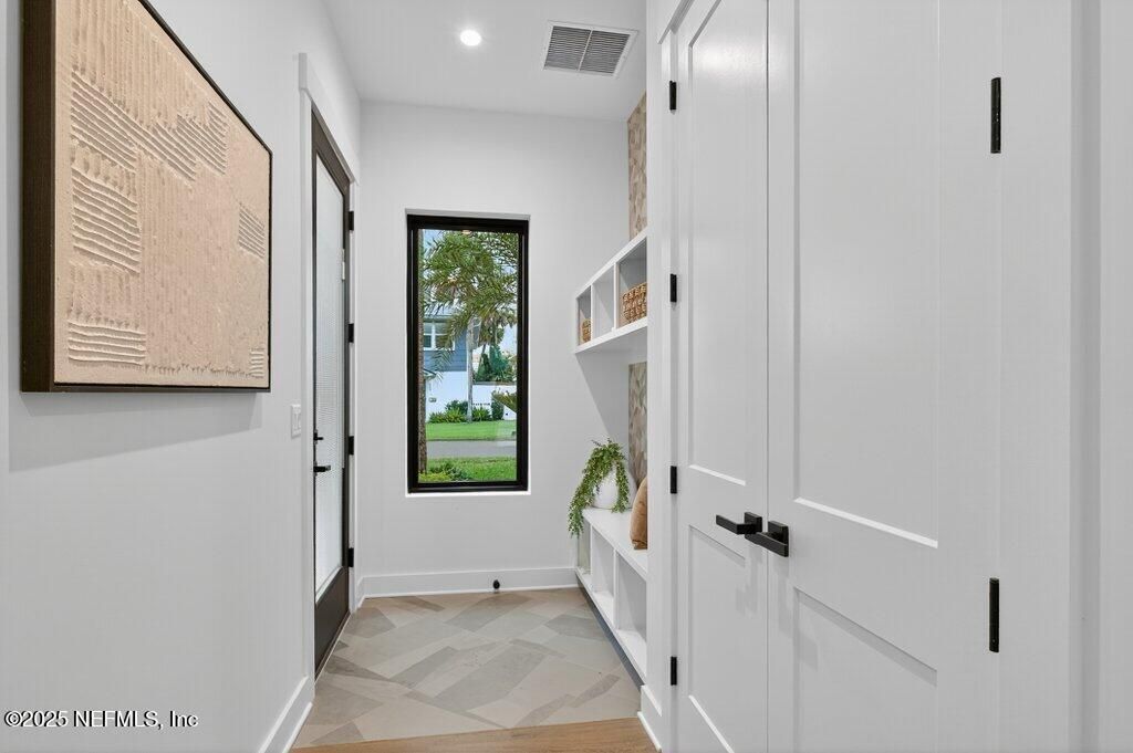 Interior, Recessed Lighting