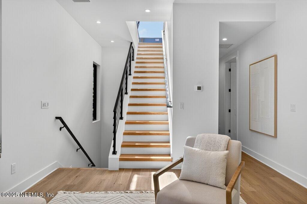 Interior, Recessed Lighting, Wood Texture Flooring