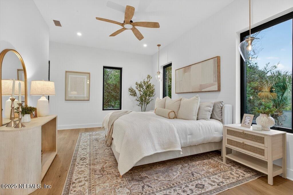 Bedroom, Interior, Pendant Lights, Recessed Lighting, Wood Texture Flooring