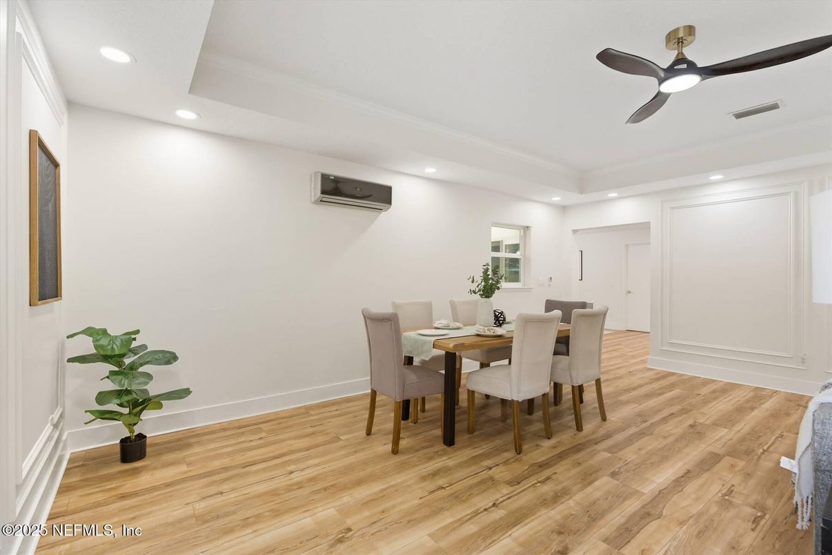 Dining room, Interior, Recessed Lighting, Wood Texture Flooring