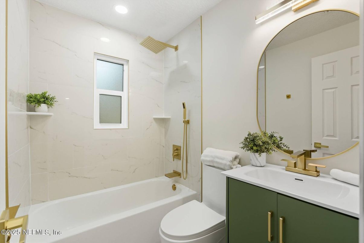 Bathroom, Interior, Marble Walls, Recessed Lighting