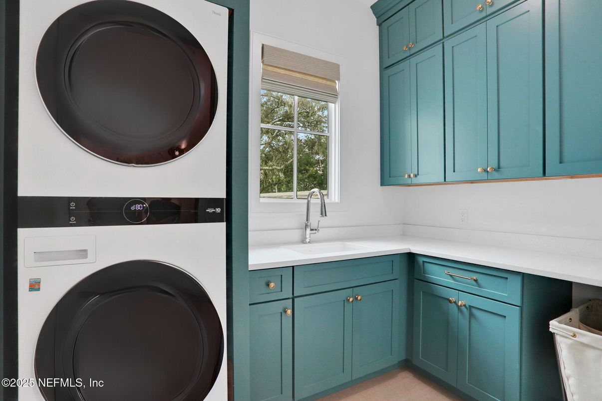 Interior, Kitchen, Washer