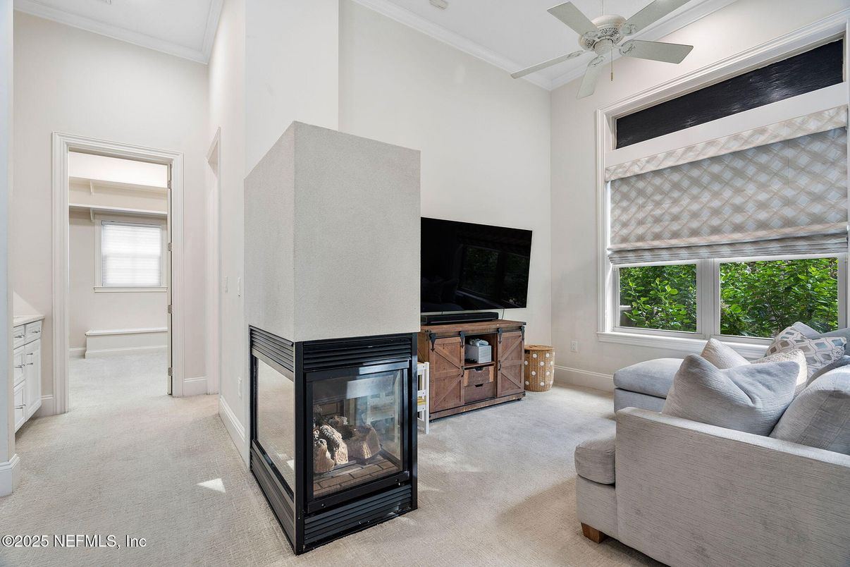 Fireplace, Interior, Living room, Recessed Lighting