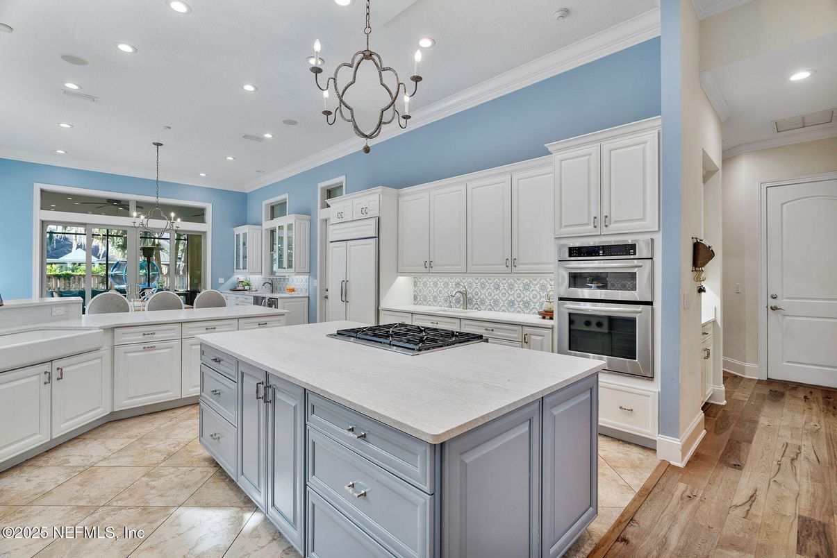 Chandelier, Interior, Kitchen, Pendant Lights, Recessed Lighting, Stainless Steel Appliances, Wood Texture Flooring