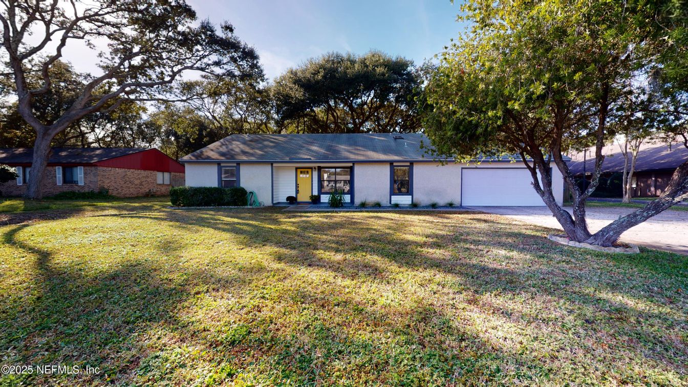 Attached, Backyard, Exterior, Facade, Ranch