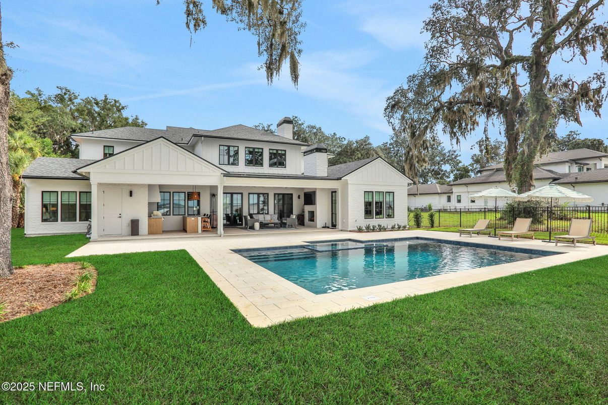 Backyard, Exterior, Pool