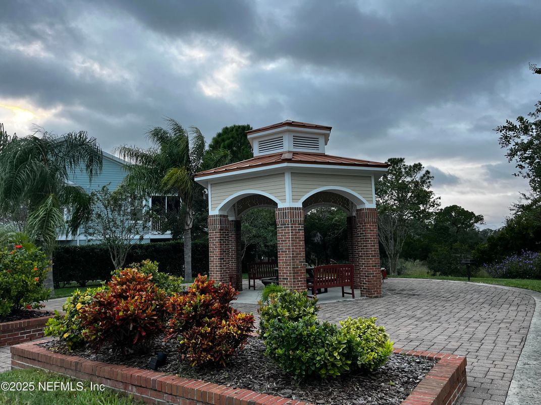 Exterior, Facade, Mediterranean