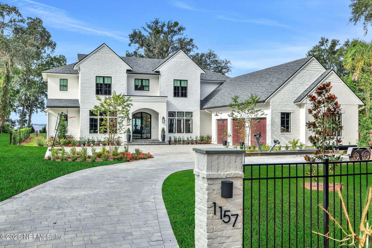 Backyard, Exterior, Facade, French Provincial