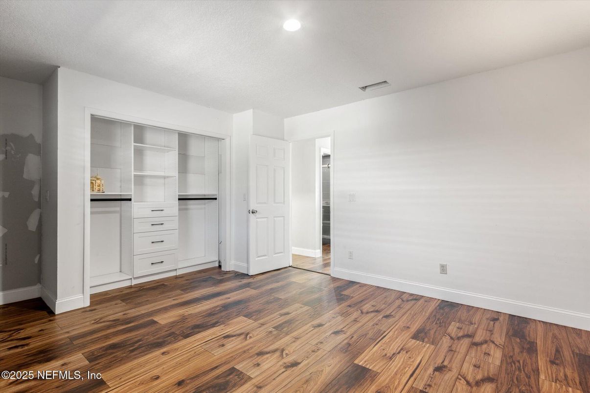 Empty room, Interior, Kitchen, Recessed Lighting, Wood Texture Flooring
