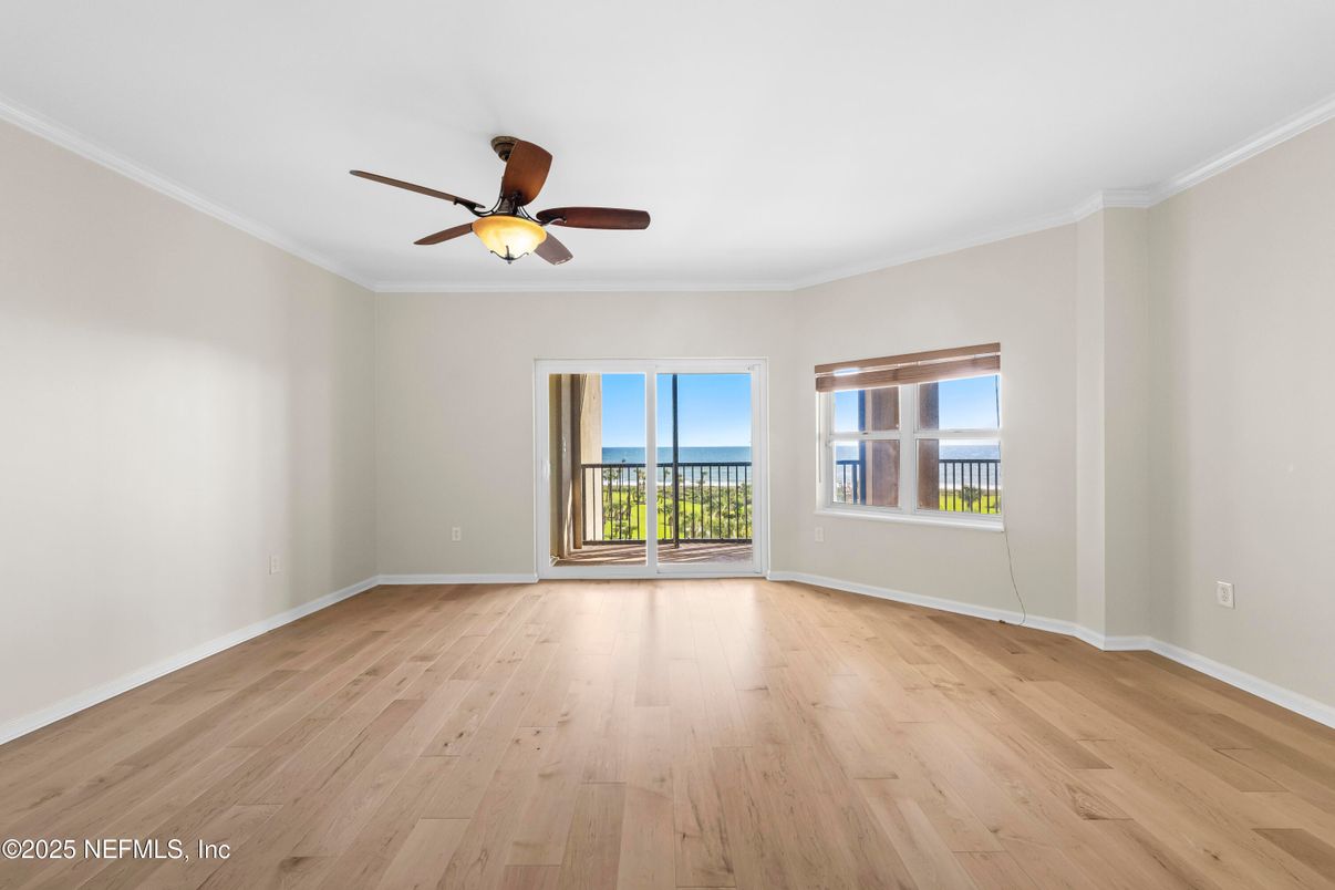 Empty room, Interior, Water, Wood Texture Flooring