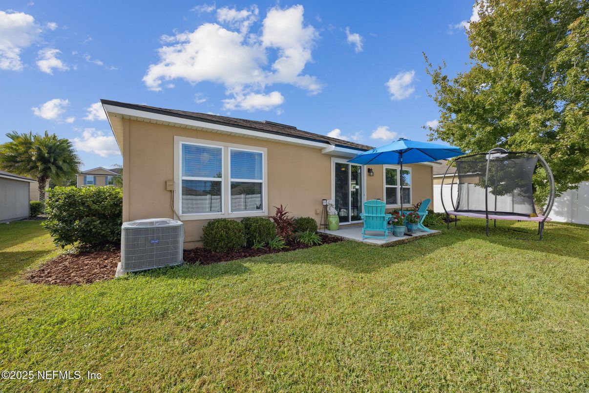 Backyard, Exterior, Playground