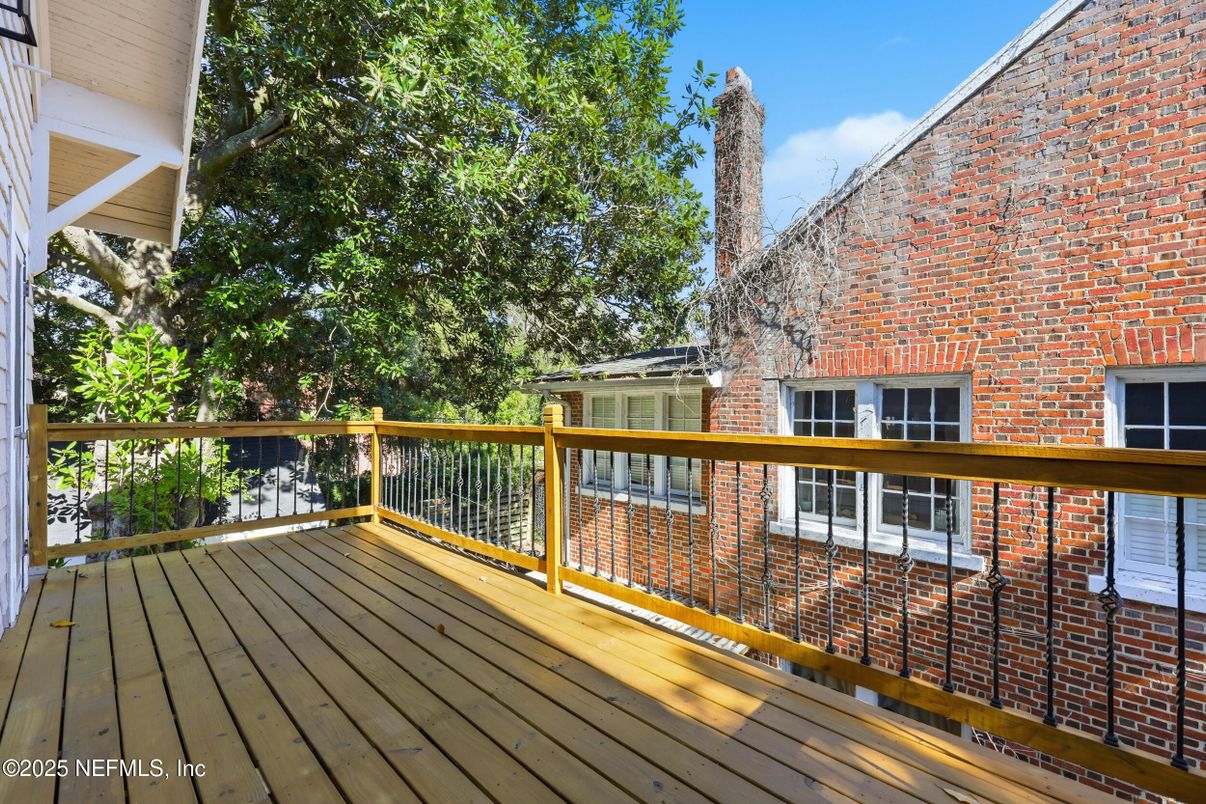 Exterior, Wood Texture Flooring