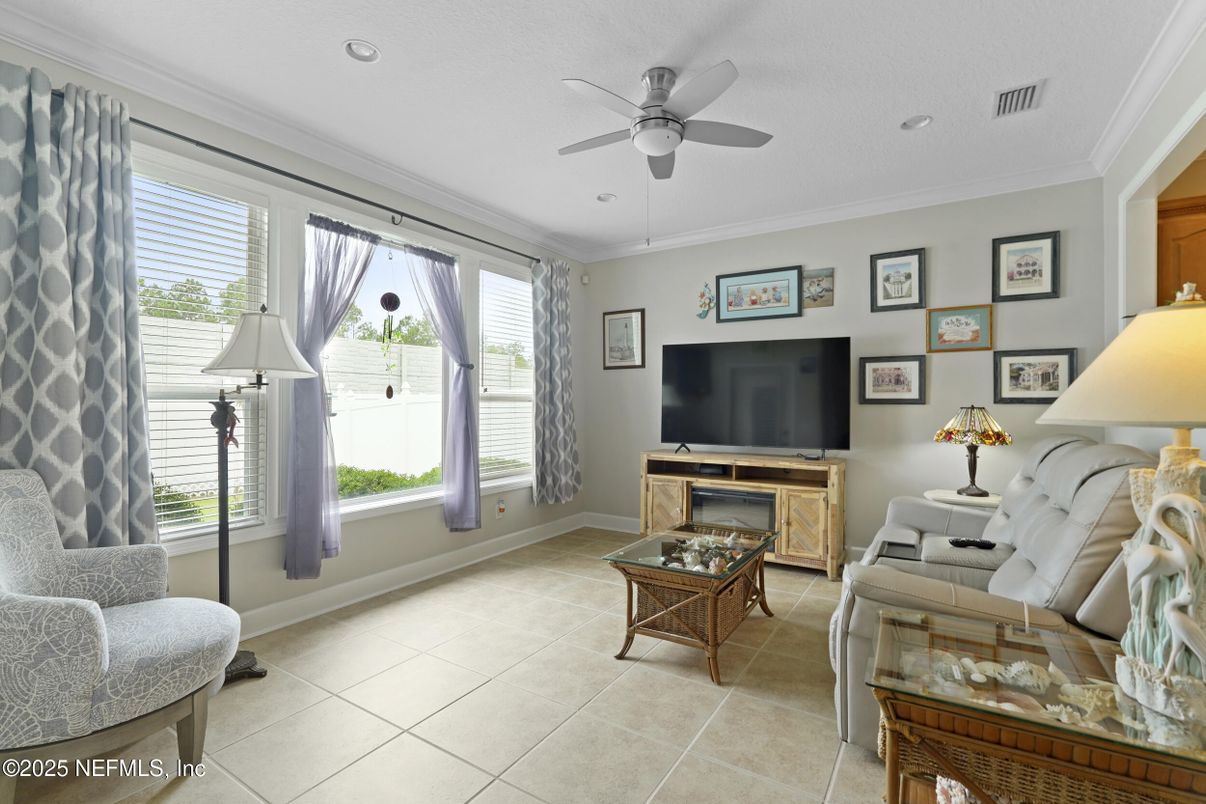 Fireplace, Interior, Living room, Recessed Lighting