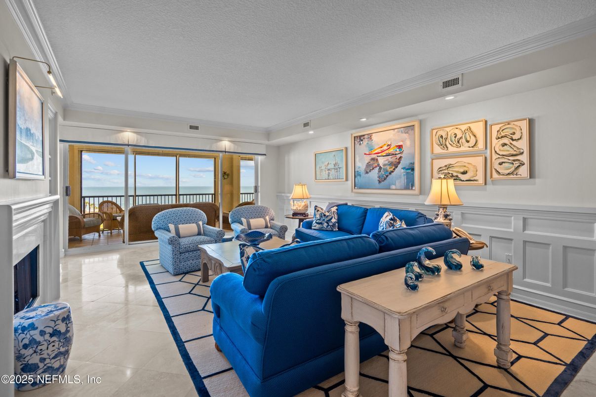 Fireplace, Interior, Living room, Recessed Lighting, Water