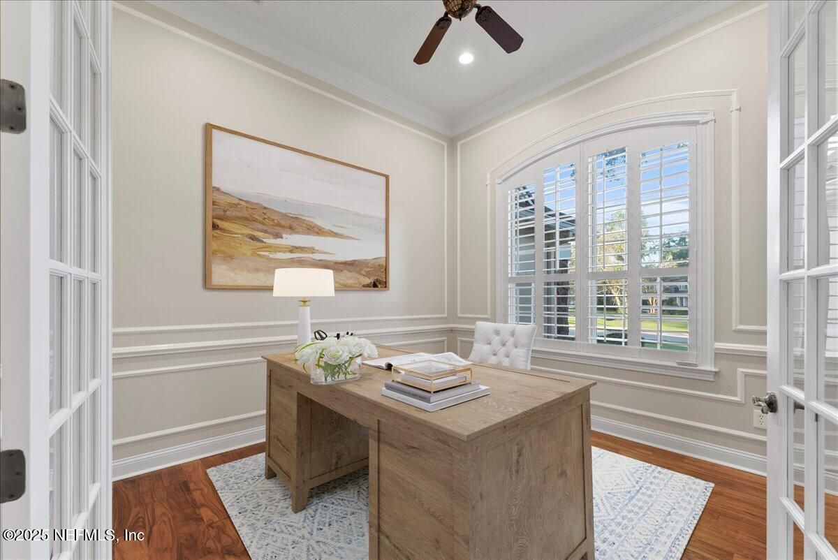 Home Office, Interior, Recessed Lighting, Wood Texture Flooring