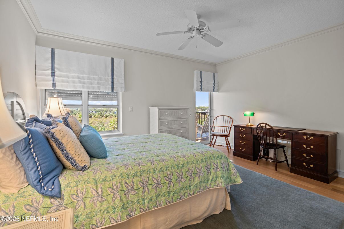 Bedroom, Home Office, Interior, Wood Texture Flooring