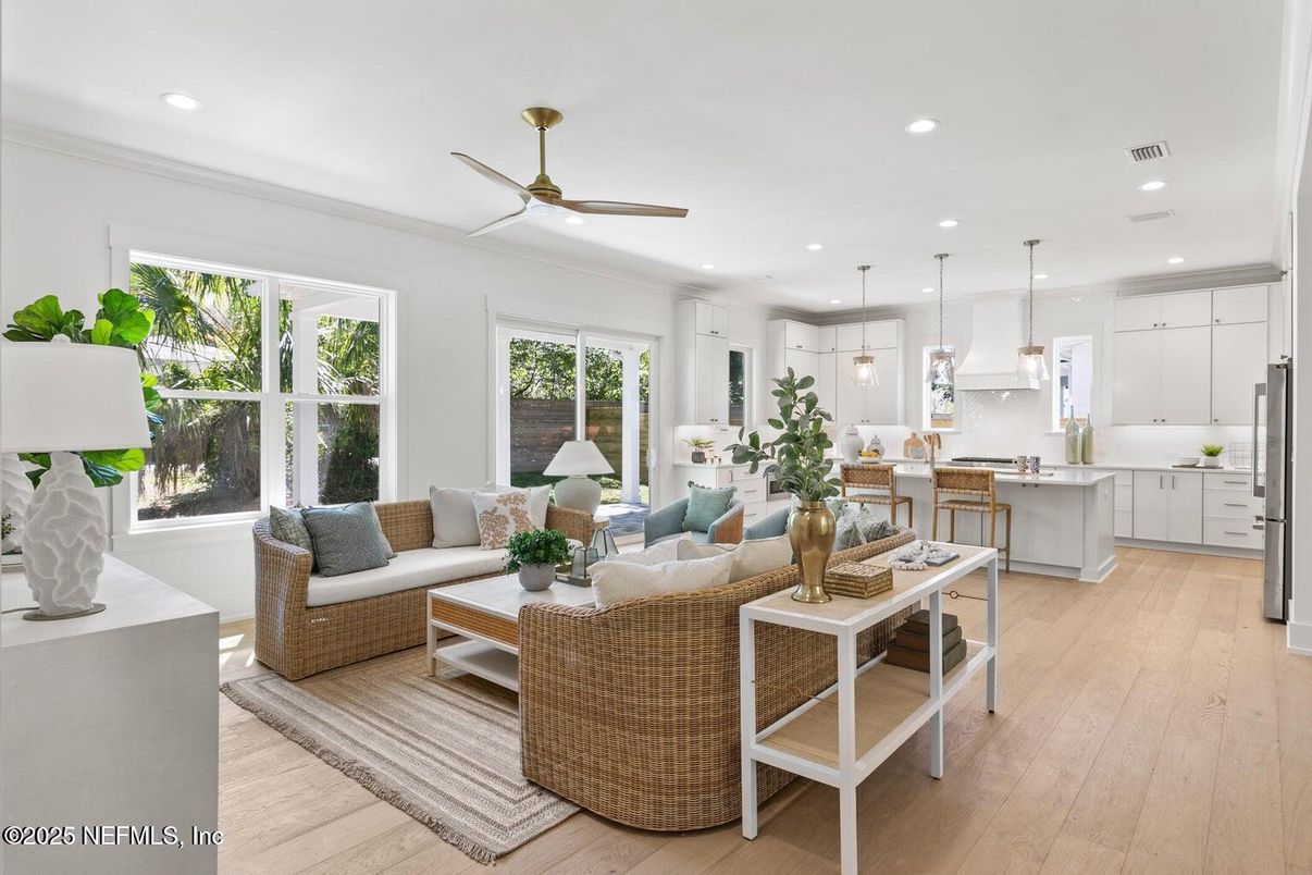 Dining room, Interior, Kitchen, Living room, Pendant Lights, Recessed Lighting, Stainless Steel Appliances, Wood Texture Flooring