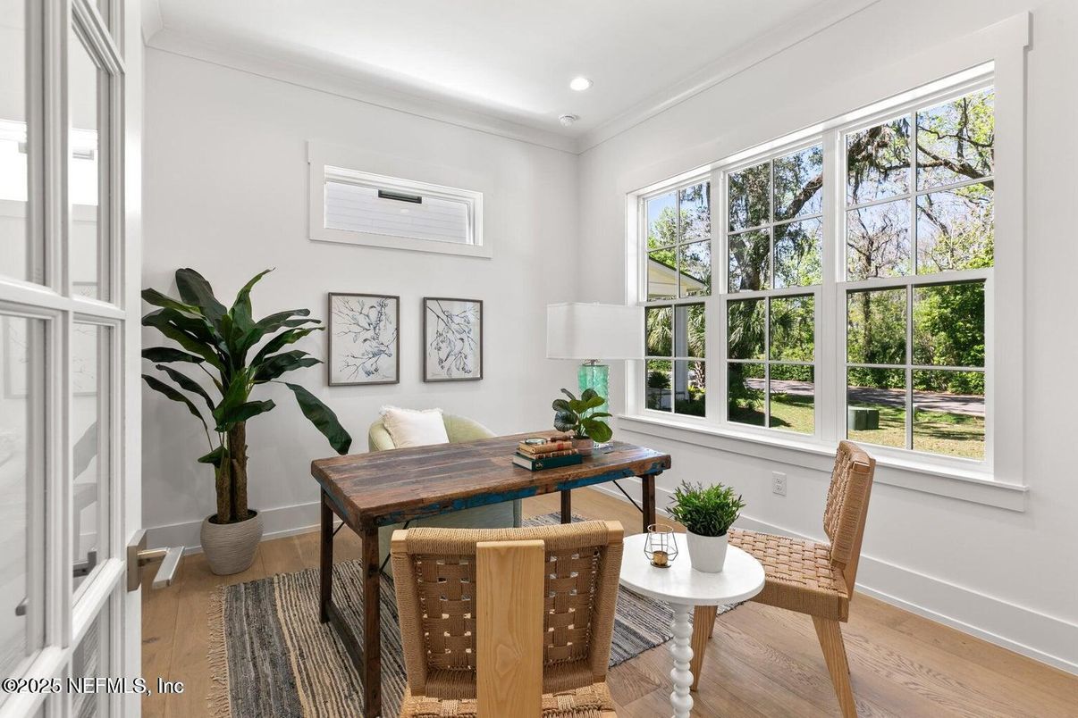 Home Office, Interior, Recessed Lighting, Wood Texture Flooring