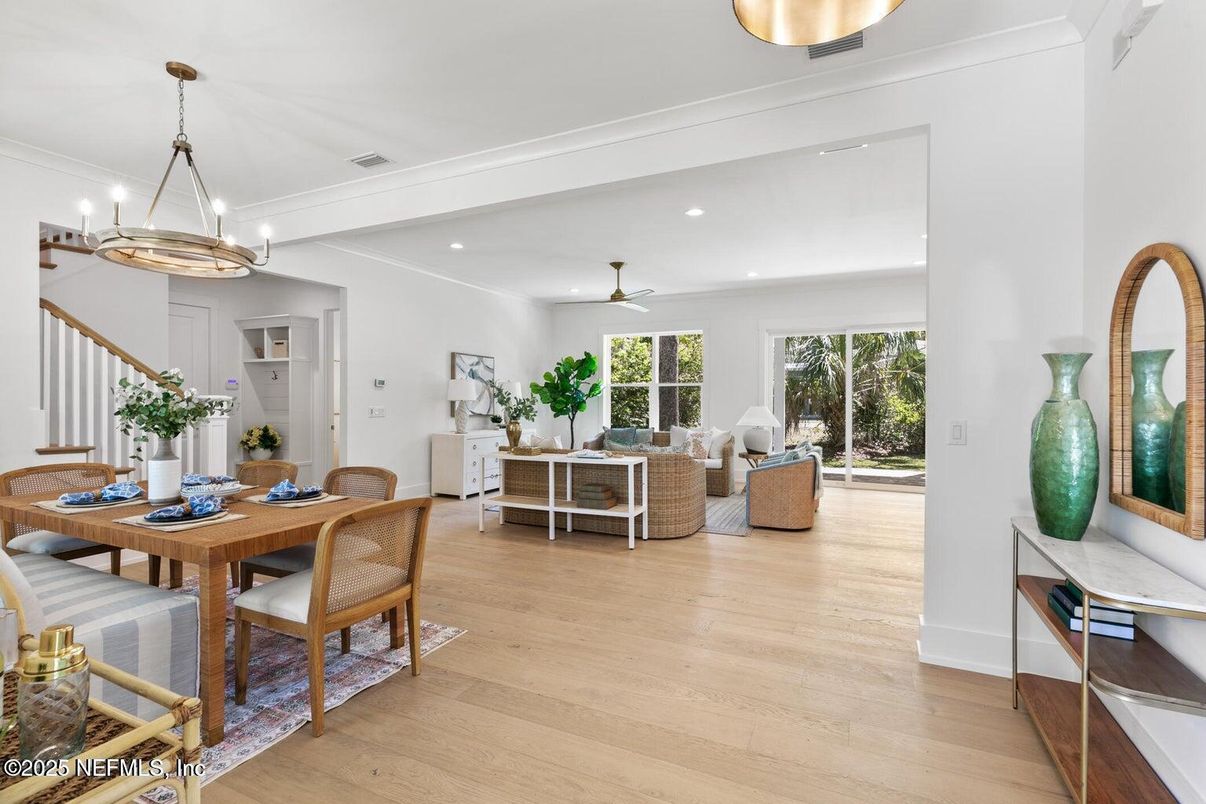 Dining room, Interior, Living room, Pendant Lights, Recessed Lighting, Wood Texture Flooring