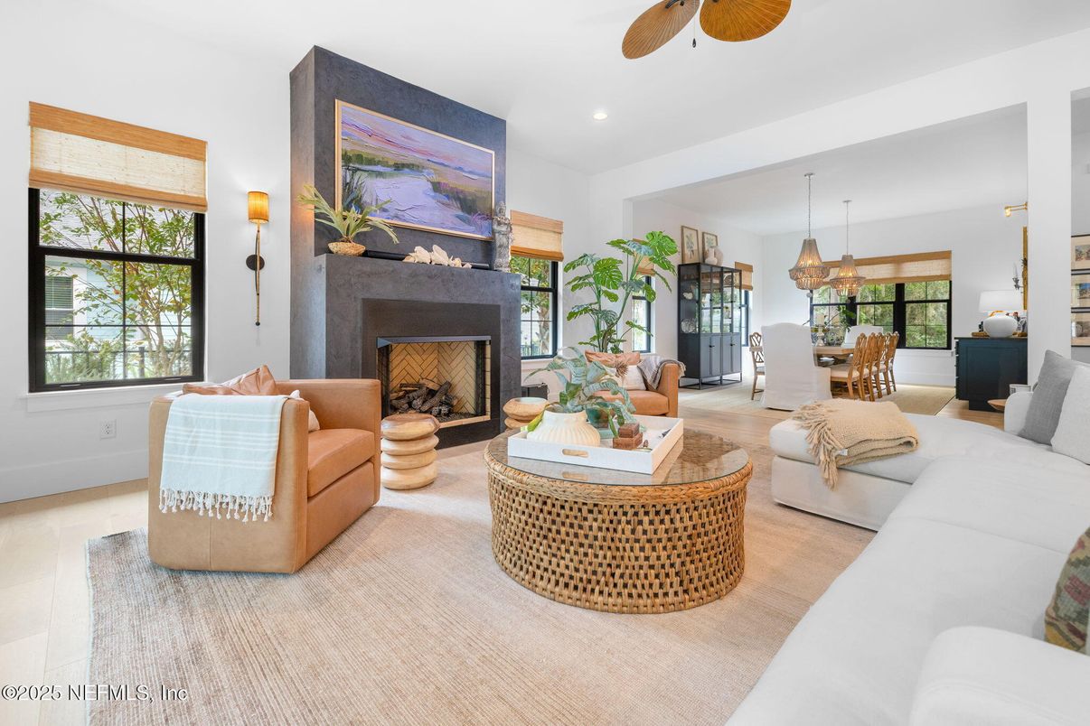 Dining room, Fireplace, Interior, Living room, Pendant Lights, Recessed Lighting