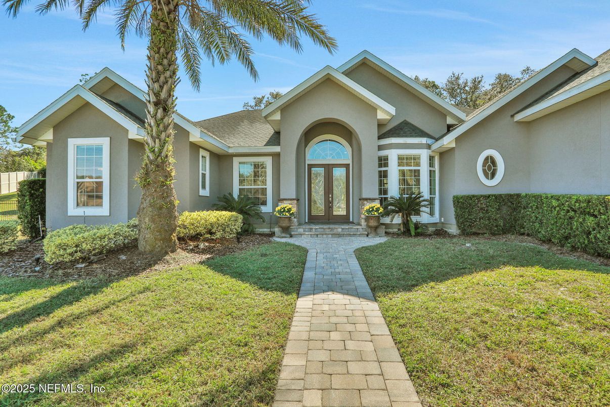 Exterior, Facade, American Craftsman