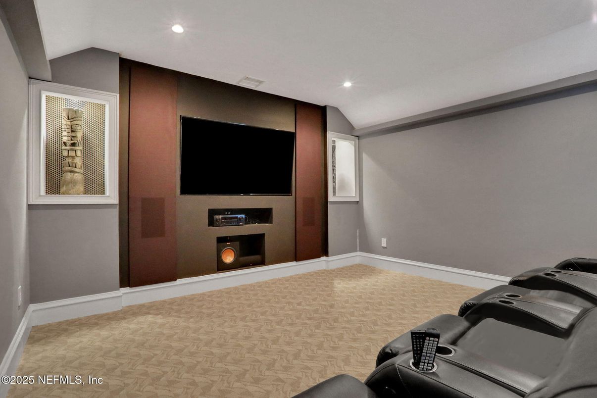 Fireplace, Interior, Recessed Lighting