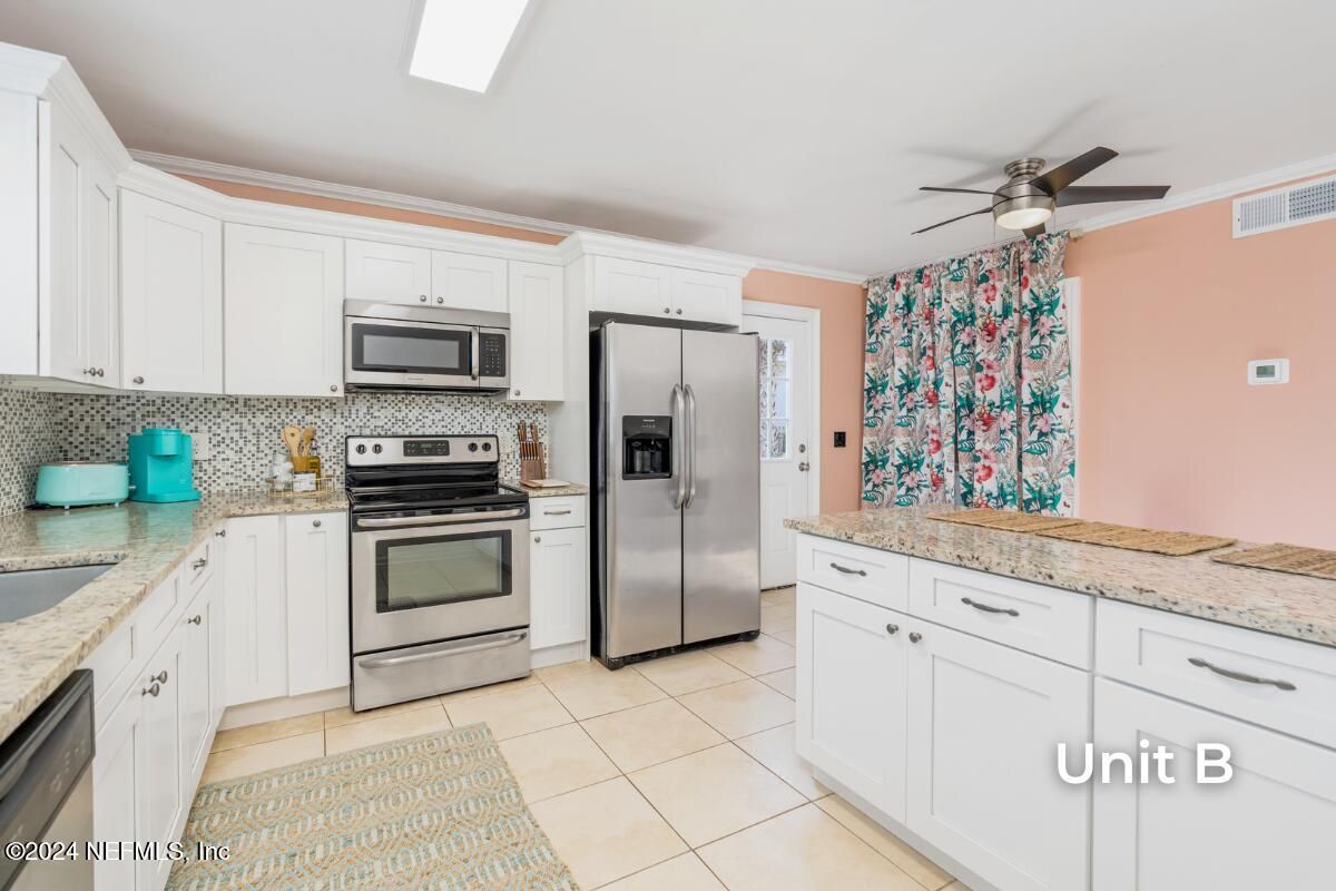 Interior, Kitchen, Stainless Steel Appliances
