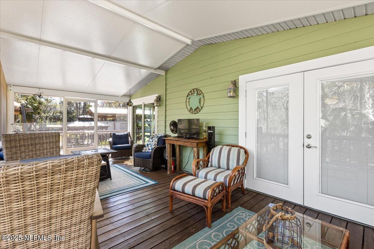 Interior, Living room, Sun Room, Wood Texture Flooring