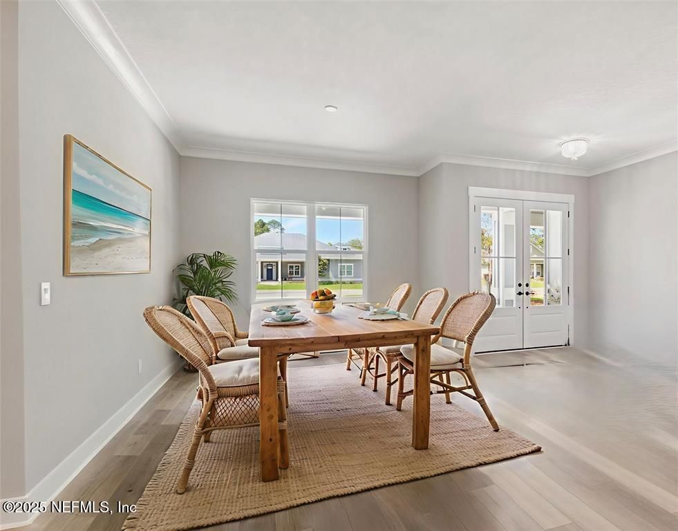 Dining room, Interior, Recessed Lighting, Wood Texture Flooring