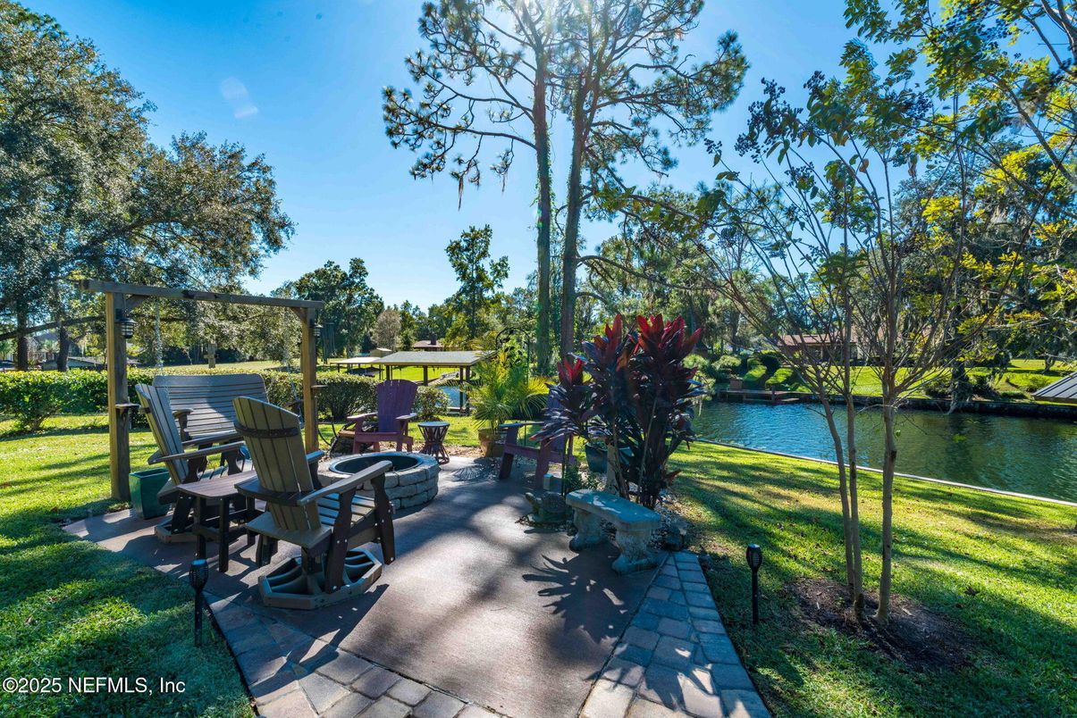 Backyard, Exterior, Water