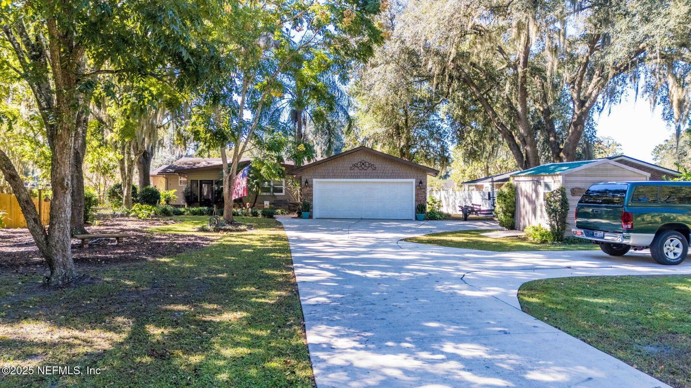 Backyard, Detached Garage, Exterior