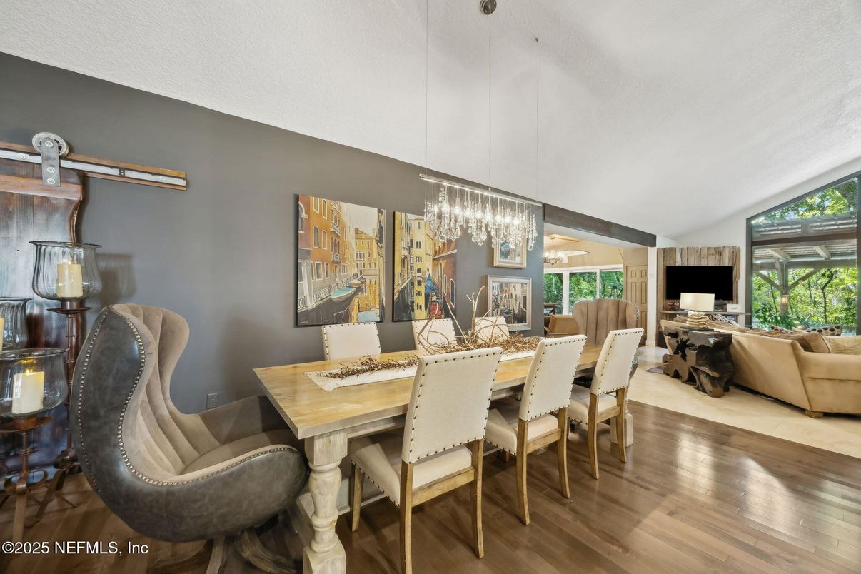 Chandelier, Dining room, Interior, Living room, Wood Texture Flooring