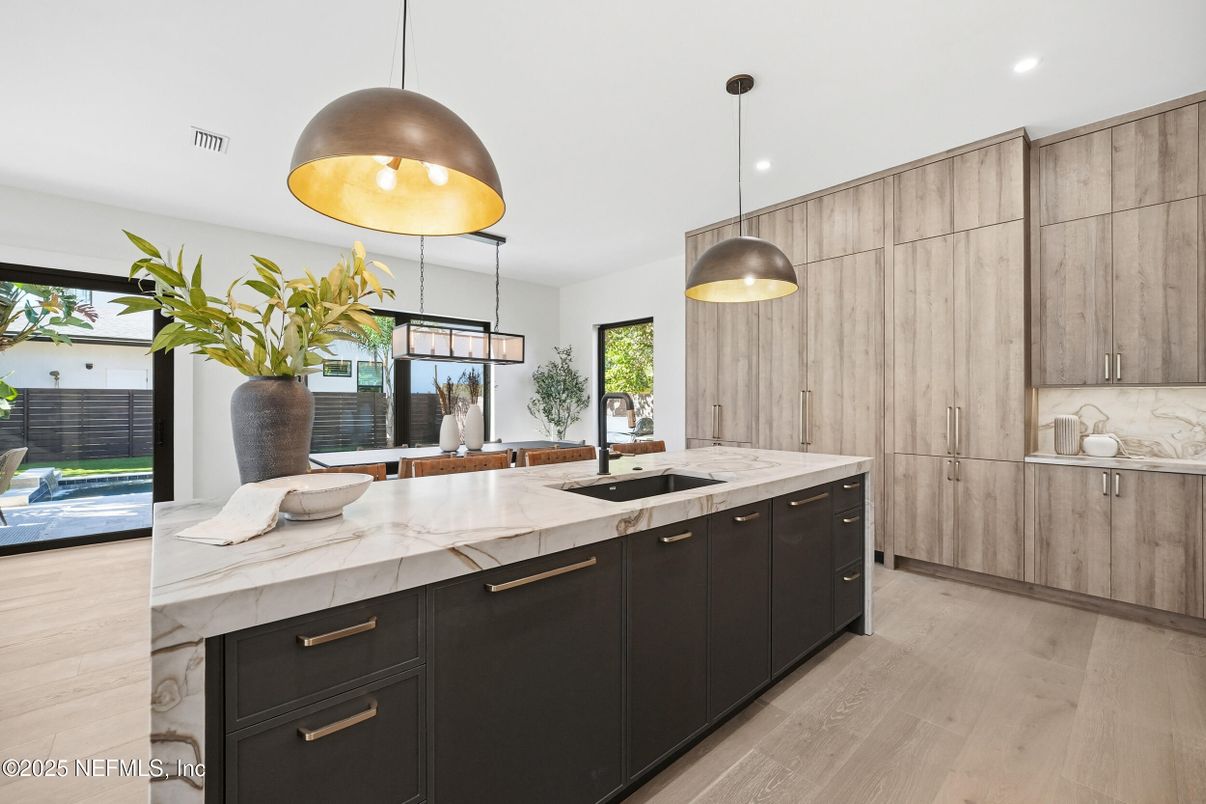 Interior, Kitchen, Pendant Lights, Recessed Lighting, Wood Texture Flooring