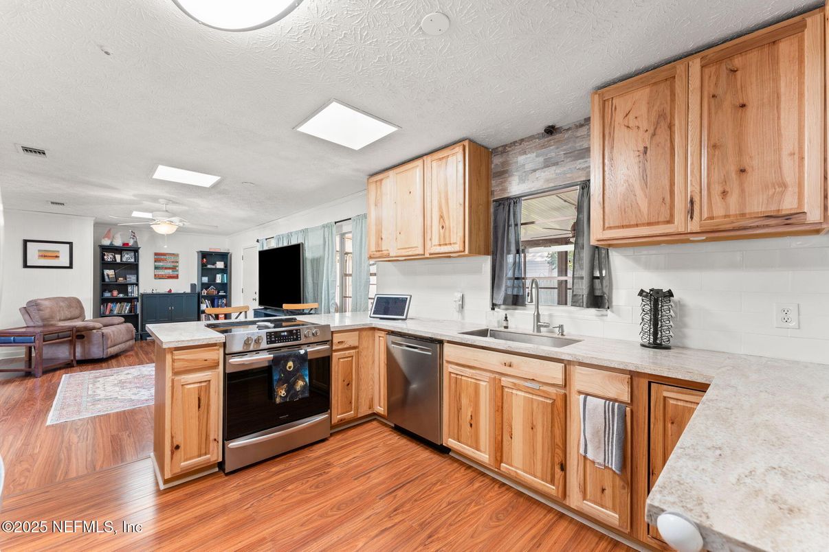 Interior, Kitchen, Stainless Steel Appliances, Wood Texture Flooring