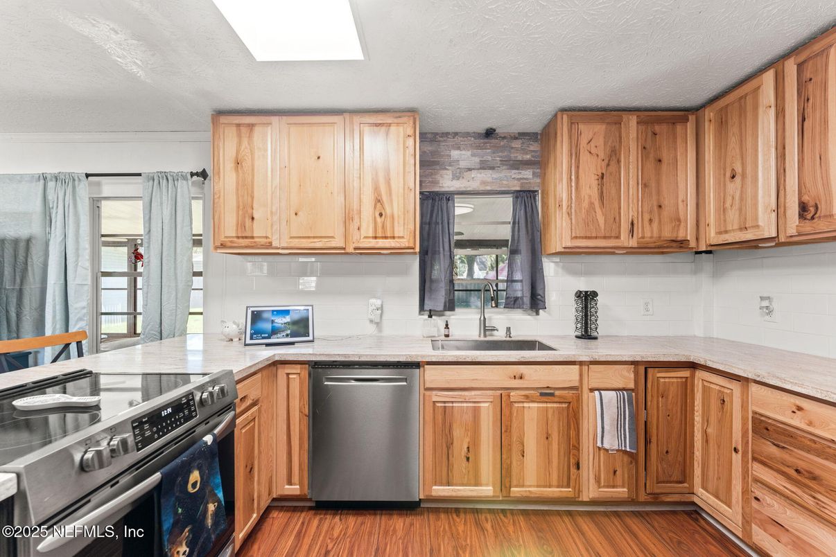 Interior, Kitchen, Wood Texture Flooring