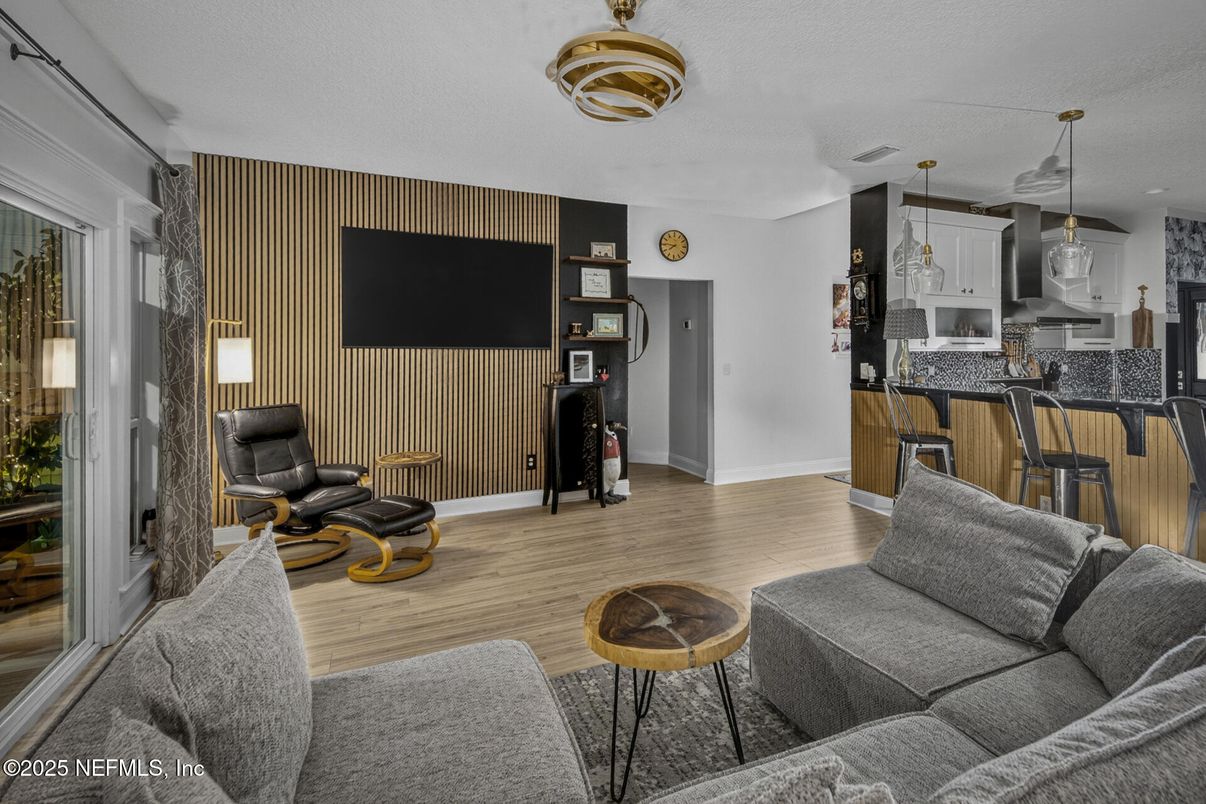 Interior, Kitchen, Living room, Pendant Lights, Wood Texture Flooring