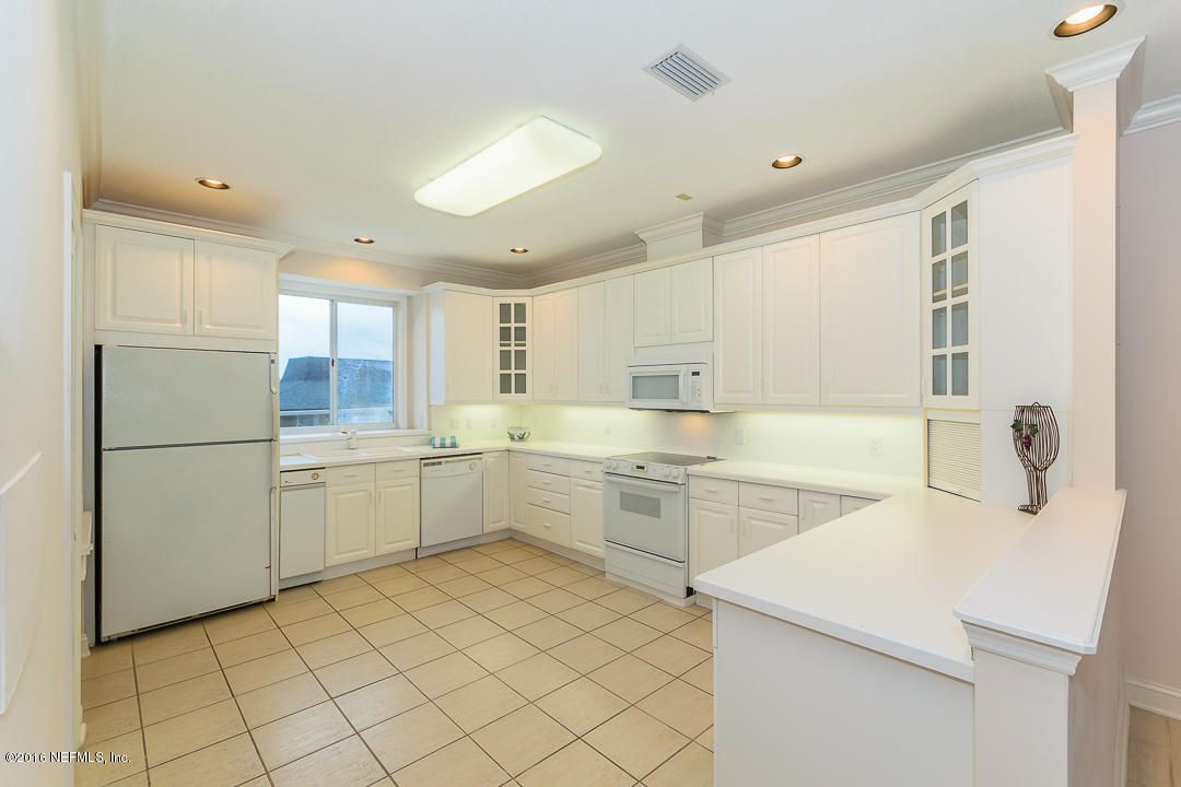 Interior, Kitchen, Recessed Lighting, Water