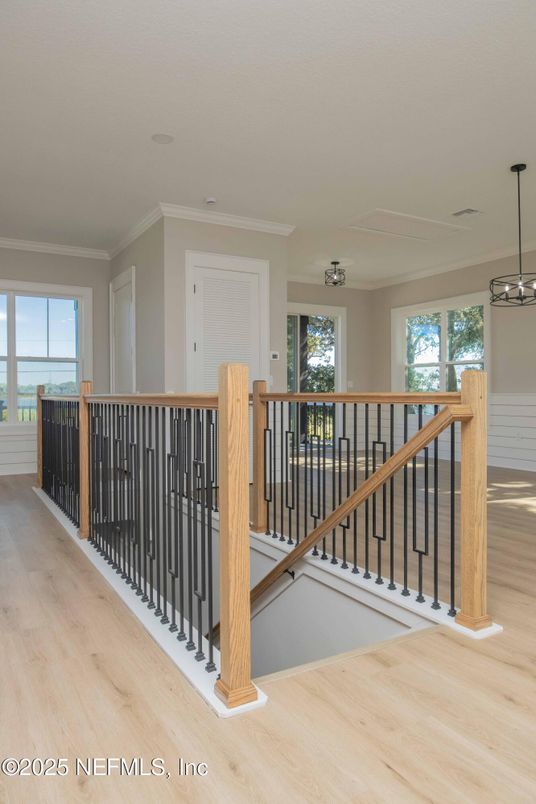 Interior, Pendant Lights, Wood Texture Flooring