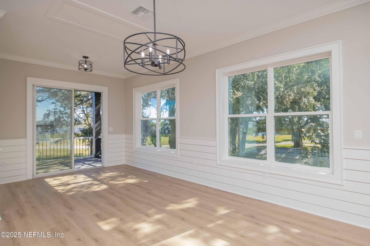 Chandelier, Empty room, Interior, Wood Texture Flooring