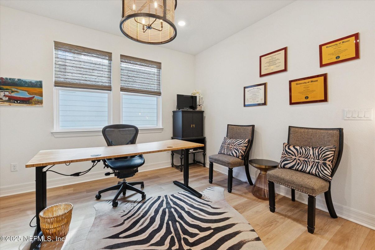 Home Office, Interior, Recessed Lighting, Wood Texture Flooring