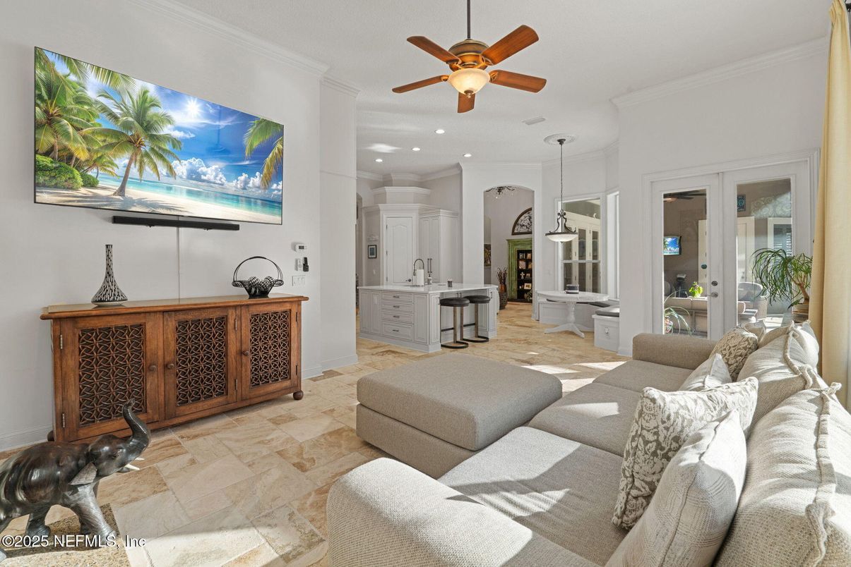 Interior, Kitchen, Living room, Pendant Lights, Recessed Lighting