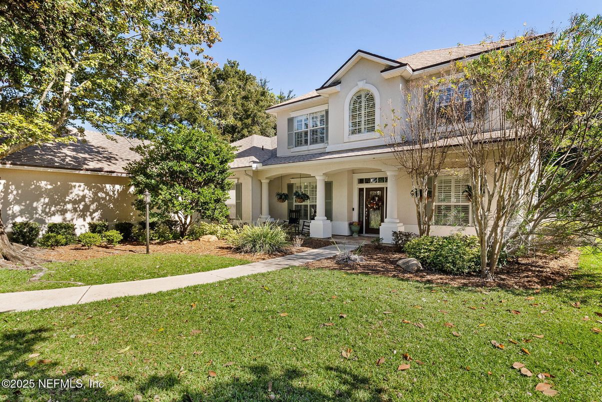 Exterior, Facade, Spanish Mediterranean