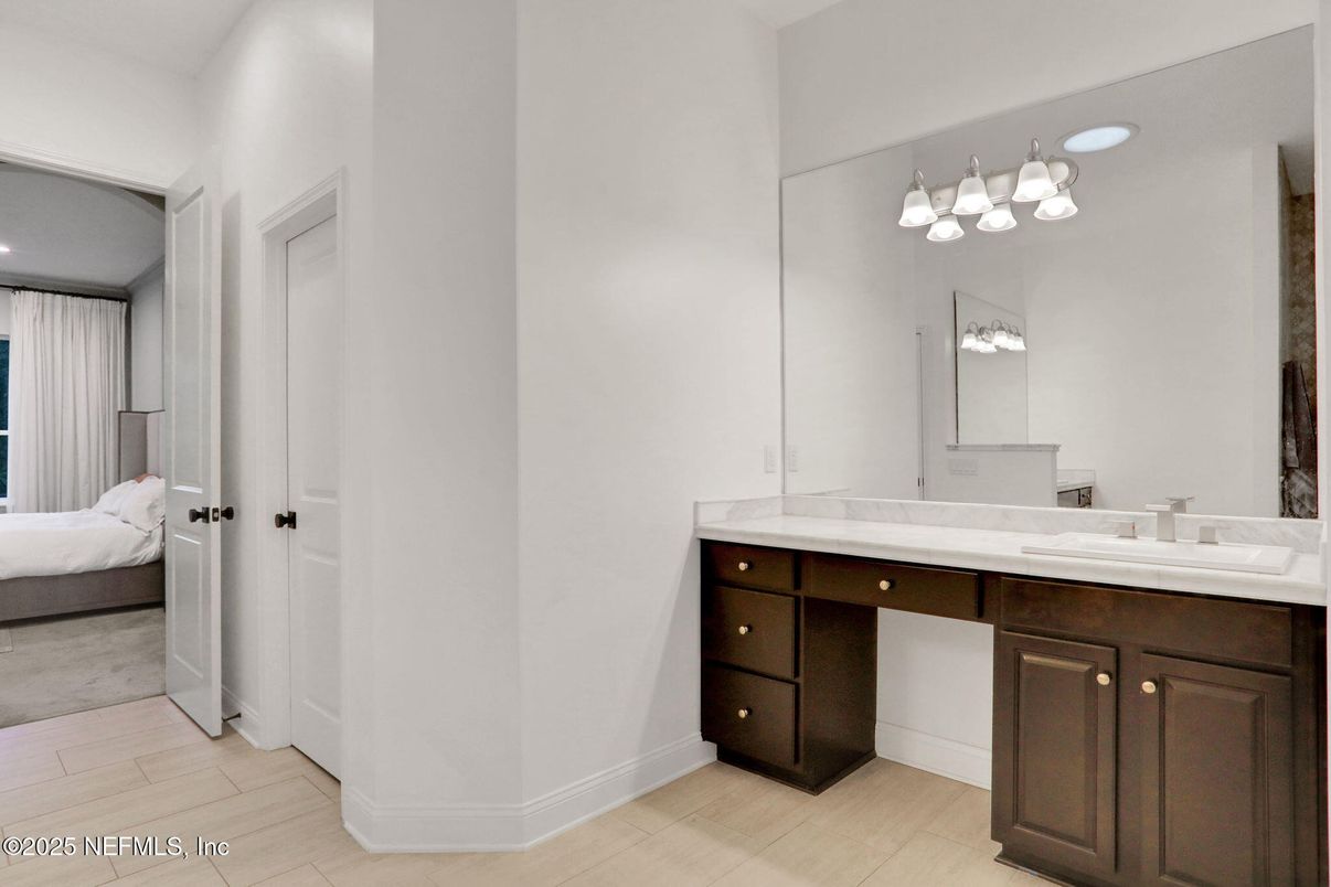 Bathroom, Bedroom, Interior, Recessed Lighting, Wood Texture Flooring