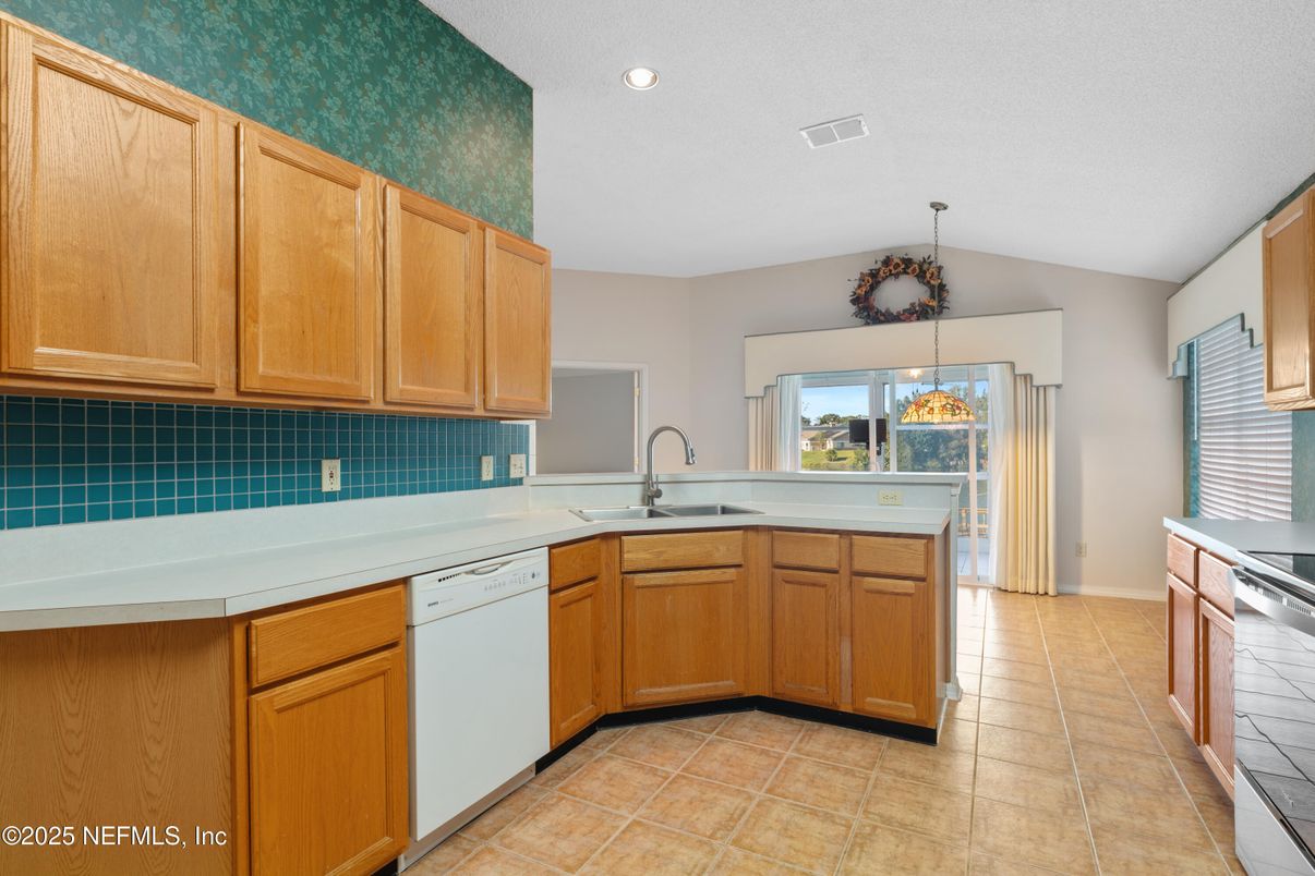 Interior, Kitchen, Pendant Lights, Recessed Lighting