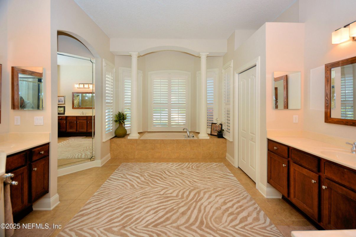 Bathroom, Bedroom, Interior